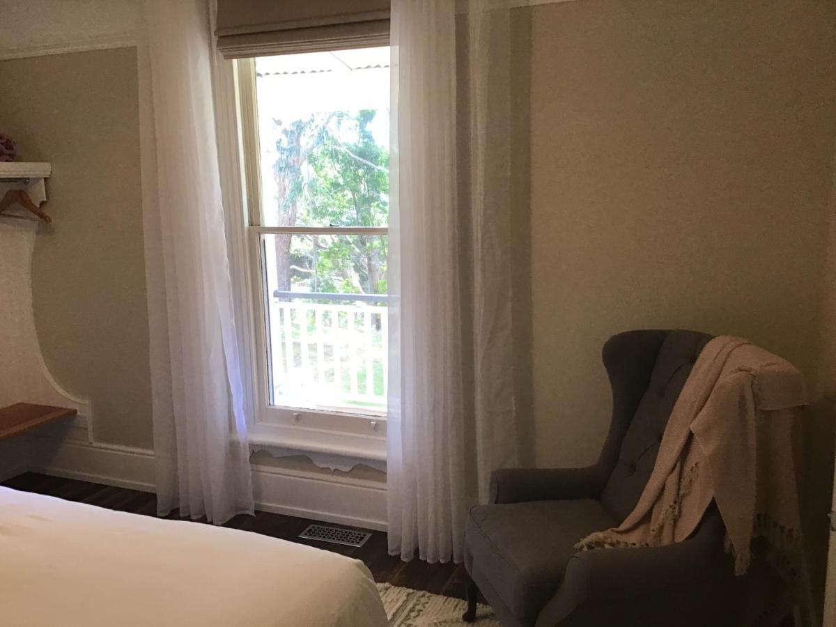Harrison House Bed & Breakfast Стран Екстериор снимка